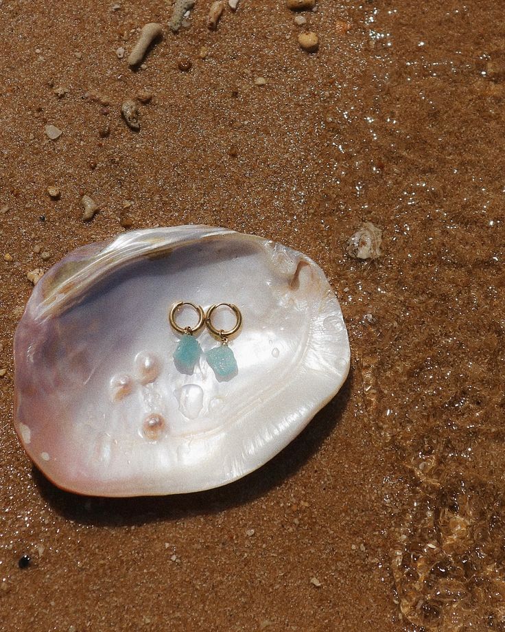 Larimar — the stone that comes from one place in the world